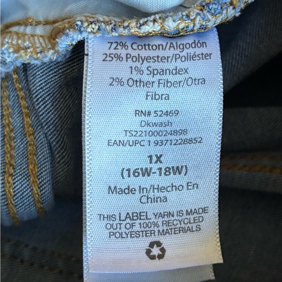 Dark Wash Blue Stretch Pull-On Denim Shorts - Picture 3 of 6